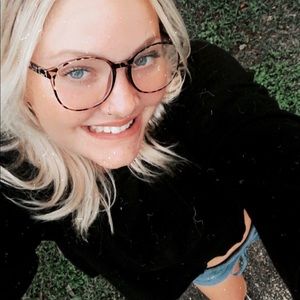 Meet your Posher, Grace